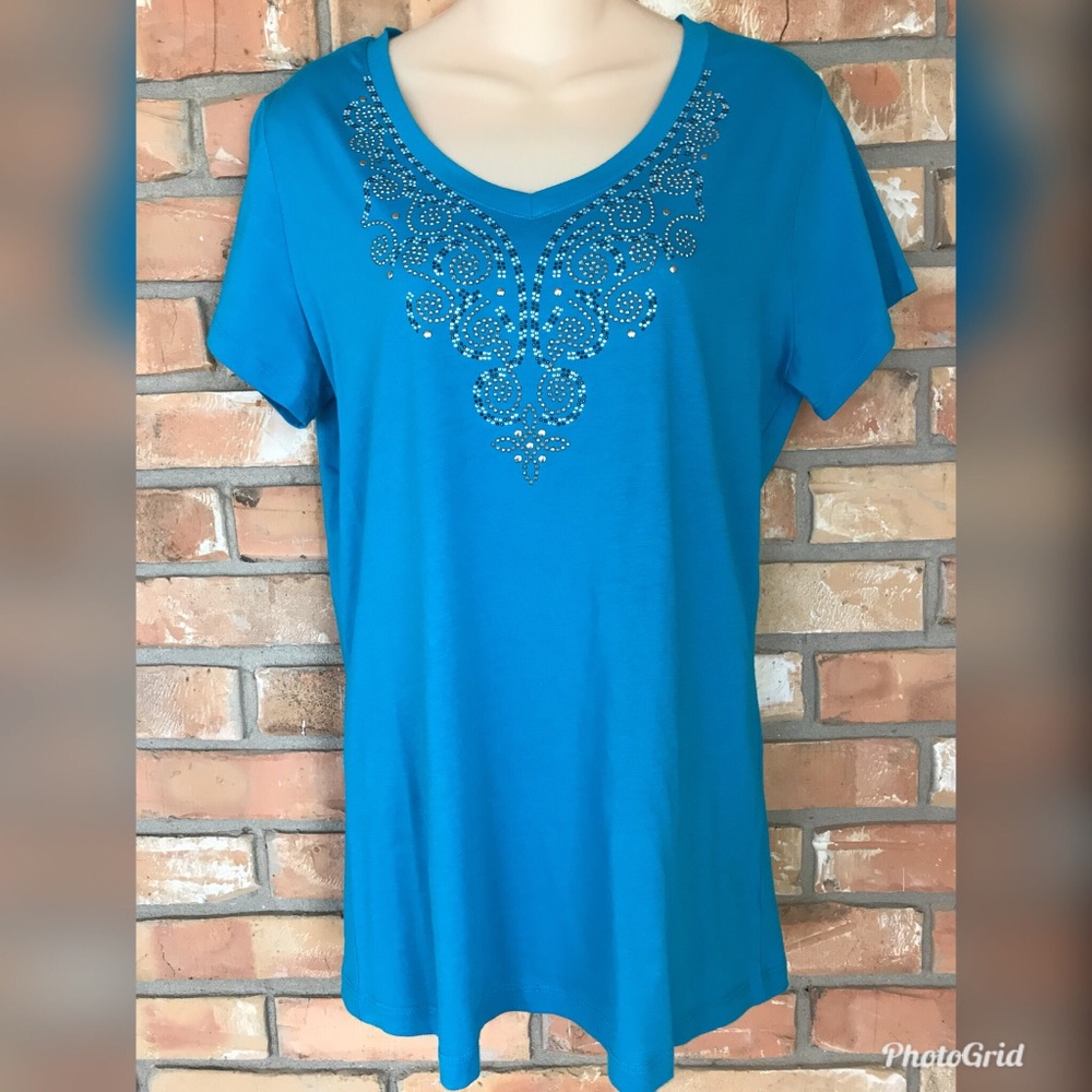Active basic plus size top - Picture 2 of 3